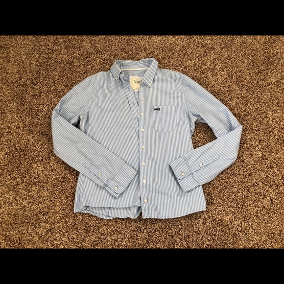 Abercrombie & Fitch button-down short - Large - Picture 1 of 3